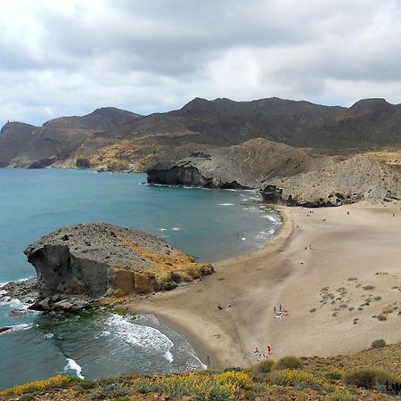 Lyrioshomes Beach Roquetas De Mar , Piscina Y Parque Infantil المظهر الخارجي الصورة